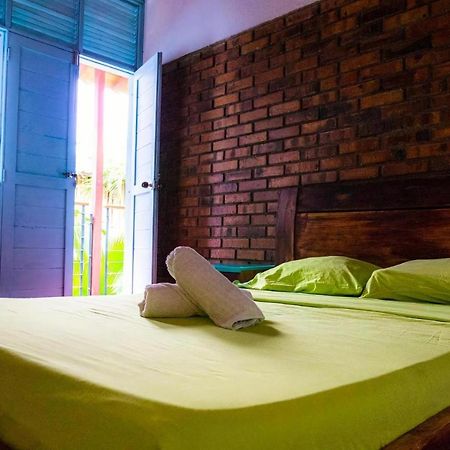 Aluna Hostel B&B Санта-Марта Екстер'єр фото