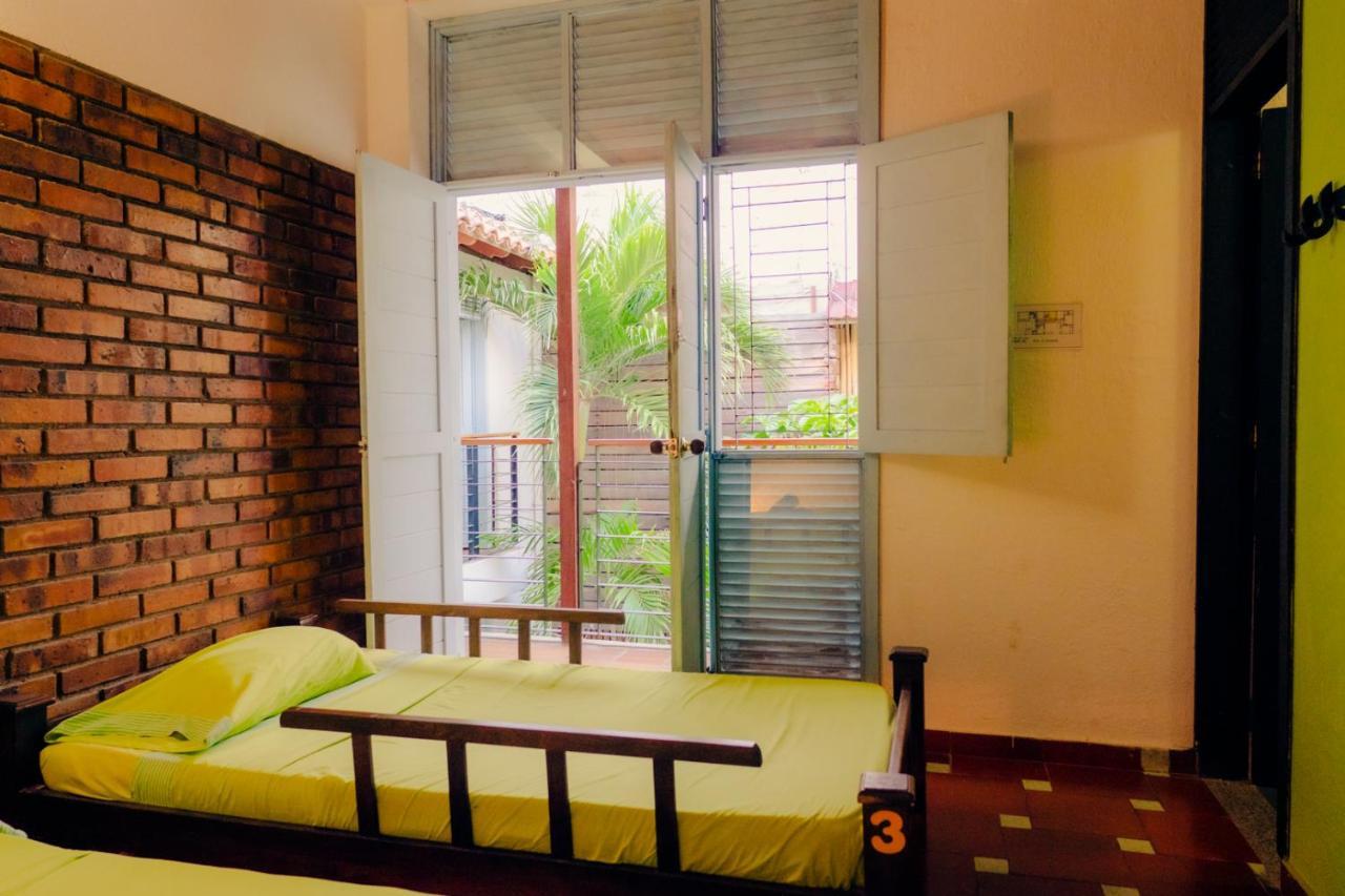 Aluna Hostel B&B Санта-Марта Екстер'єр фото